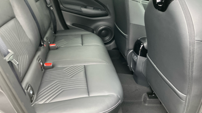 Nissan Juke 1.0 DiG-T Tekna 5dr Petrol Hatchback